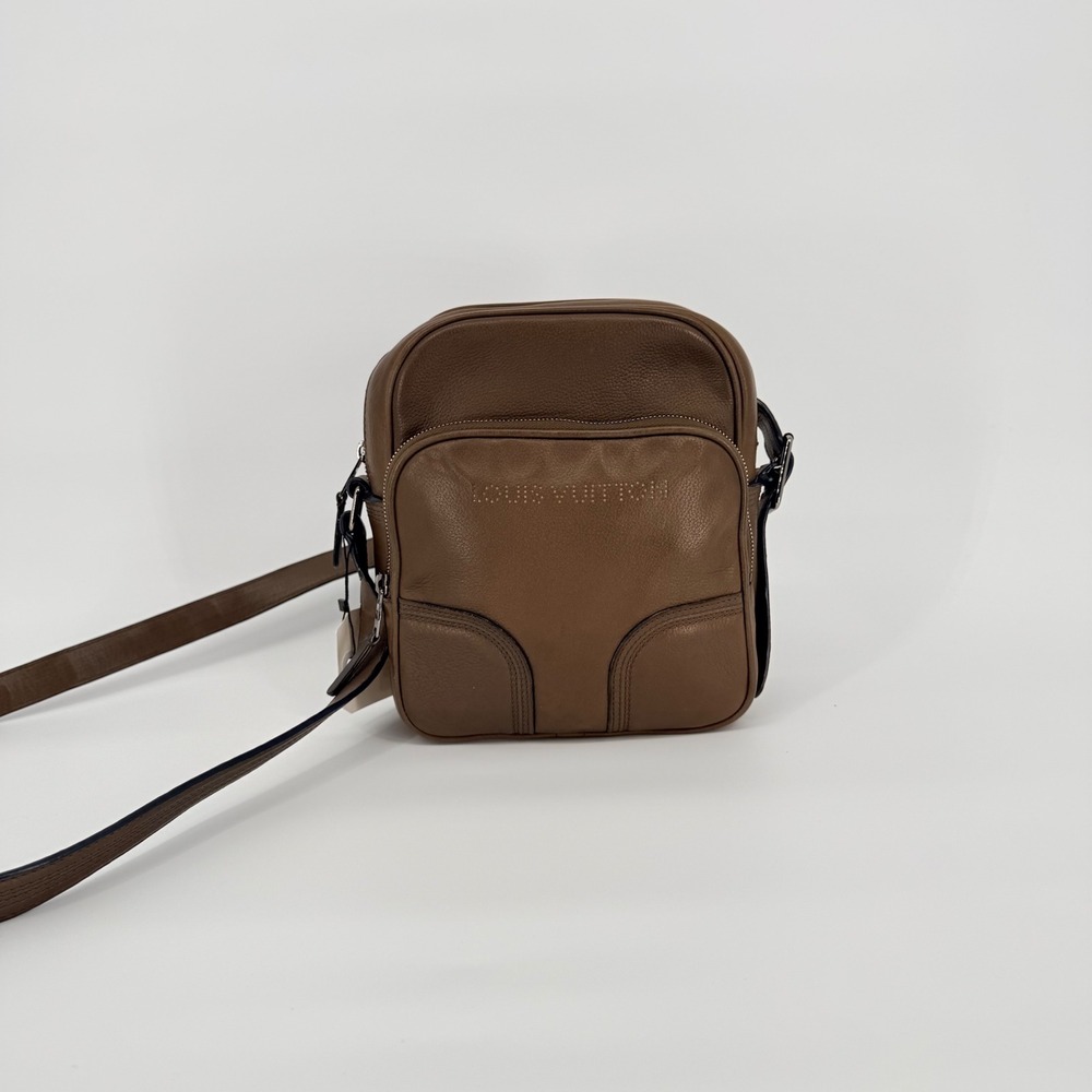 Louis Vuitton Crossbody Messenger Bag Mens Trotteur Taupe Leather Travel Neutral